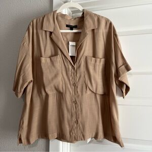 Banana Republic Women’s Semi Sheer Lightweight Button Up Blouse Top Shirt L New